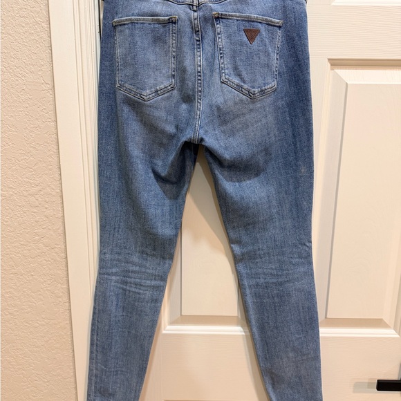 Guess Light Blue Skinny Jeans - Picture 2 of 3